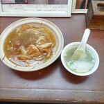 Chuka Dokoro Yan - 中華風カツ丼とスープ