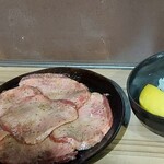 ホルモン焼肉 ハレノヒ - 