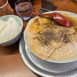 第一旭 - 旭ラーメン　中ライス