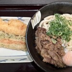 Mugi Maru Yae Chika Ten - 牛肉ぶっかけうどん（冷）（中）ちくわ天、とり天