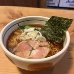 Takitaro - 醤油ラーメン(大盛り) 細麺