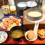 Niku no Yoichi Nakano Ten - ボリューム満点大満足というよいち満腹定食1,250円、釜炊きご飯と味噌汁、卵とメンマ…定食に中瓶ビールは含まれませんw