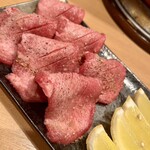 焼肉くにもと - 