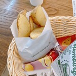 FRESHNESS BURGER Naritakuko Dai3 Taminaru Ten - 