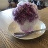 サクラかき氷工房 - 料理写真:昔ながらのシロップ。グレープ。¥350税込。てんこ盛り〜♪