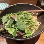 汁なし担担麺専門 キング軒  - 汁なし担担麺 ¥700＋野菜 ¥150（価格は訪問時）