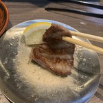 Ninniku Yakiniku Kotaro - 上タン