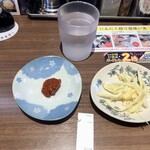 Ogawaya Fussa Ten - 無料トッピングのにんにく辛味噌と生姜