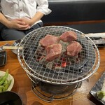 炭火焼肉ぐら - 