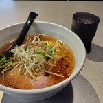 Tenraiken Kamiyachohonten - 醤油ラーメン　¥500