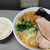 中華そば 七面 - 料理写真:ラーメン 800円 大盛 200円 半ライス 100円