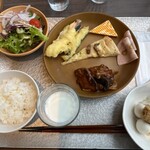 SEASIDE RESTAURANT SACHI TOKYO BAY - 