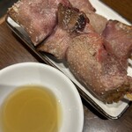 もつ焼き やまぴー - 料理写真:人気のレバー串w/ごま油