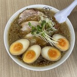 麺屋 霜月 - 料理写真:霜月麺 小 太麺 醤油 950円 ＋煮卵