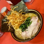 Yokohama Iekei Sohonzan Yoshimura-ke Chokkei Ten Ramen Uchida-ya - 