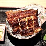 鰻はる - 料理写真:特上丼