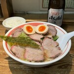 Menichi Kiccho - 焼豚麺¥1200、煮玉子¥100、ごはん小¥100、瓶ビール（中）¥550