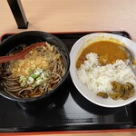 yomoda soba Yurakucho Ten - 朝定食　500円　そばとカレーライス