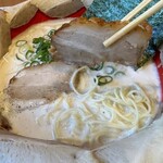 Awakei Shio Tonkotsu Ramen Berashio Sohon Ten - 