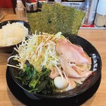 Yokohama Iekei Ramen Yuurakuya Kyowa Ten - 