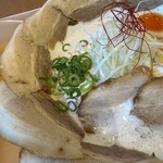 Awakei Shio Tonkotsu Ramen Berashio Sohon Ten - 