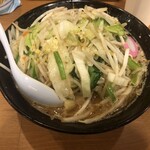 Tonari Marunouchi Ten - 味噌タンメンの全容