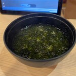 Kaiten Sushi Misaki Sangen Chaya Tokyu Sutoa - あおさの味噌汁