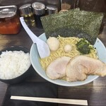 Yokohama Iekei Ramen Konshinya Oosakashinaniku Namba Ten - 