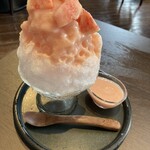 THE KASUGA - まるごと白桃かき氷税込900円★もも美味しい