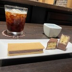 Le Chocolat de H Ginza Hon Ten - 