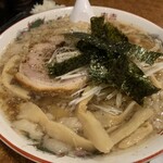 麺の蔵 かめだ屋 - 背脂醤油らーめん