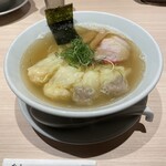 Wantanmen Senmonten Tayutafu - 特製ワンタンメン大盛　1,300円