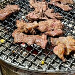 Sumibi Yakiniku Hibino Tei Nakamozu Ten - 