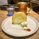 Ristorante三本珈琲店 - ハーブ卵のロールケーキ