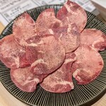 近江焼肉ホルモンすだく - 