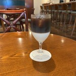 カフェ ティシャーニ - カフェオレ¥850