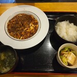 中国料理 麟 - 料理写真:麻婆豆腐定食。