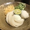 うどんばか 平成製麺所 - 料理写真:温玉生醤油スダチ添え