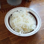 ステーキハウス ろーいん - セットのサラダ（お替り可）