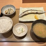 やよい軒 - 【揚げ出し茄子小鉢付】さんまの塩焼定食