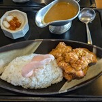 カレーとハンバーグの店 シャカカリー - 料理写真: