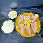 そば松 - 料理写真:♦︎ｶﾚｰﾗｰﾒﾝ ﾁｬｰｼｭｰ入り（数量限定）