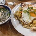 Tan Cafe Motomachi Ten - 