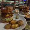 OVERWHELM HAMBURGER & BAR STAND