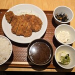 Tonkatsu wa Nomimono. - 