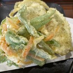 そば処 くにもと - 野菜天は3点