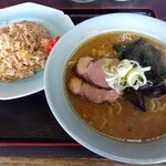 やましょう - 味噌ラーメンチャーハンセット