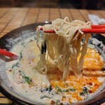 元祖トマトラーメンと元祖豆乳ラーメンと元祖トマトもつ鍋 三味 - 