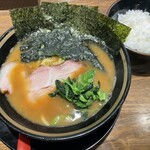 家系ラーメン 心道家 - 料理写真: