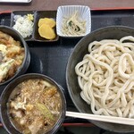 肉汁うどん 森製麺所 - 料理写真: